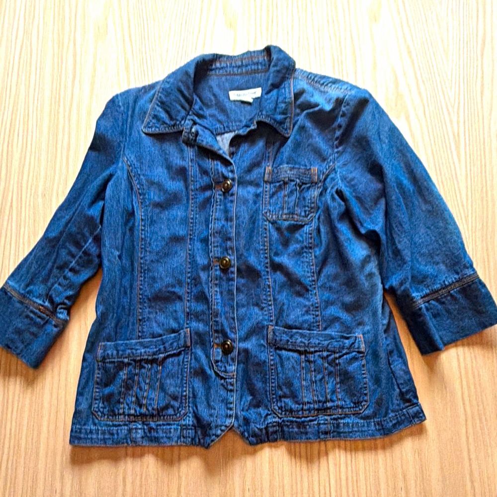 Coldwater Creek Women’s 12 Blue Denim Jacket Button-Front Collared Pockets 3/4